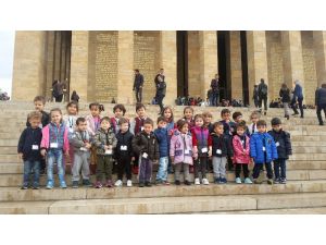 Miniklerden Anıtkabir’e Ziyaret