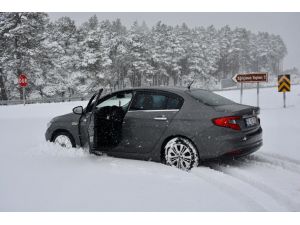 Eğriçimen Yaylası’nda Kar Kalınlığı 30 Santimetreye Ulaştı