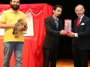 Çocuklar, Hacivat Ve Karagöz’ü Çok Sevdi