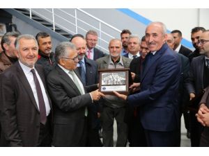 Başkan Büyükkılıç, Traktörcüler Sitesi Esnafı İle Buluştu