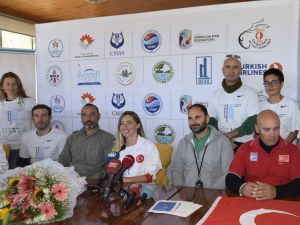 Şahika Ercümen: "İlk Kez Bu Kadar Soğuk Suda Daldım"