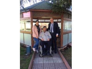 Milletvekili Koçer, Gazi Olan Polis Memuru Bilgili’yi Ziyaret Etti