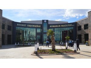 Erdemoğlu Ailesinin Yaptırdığı Mimarlık Fakültesi Açıldı