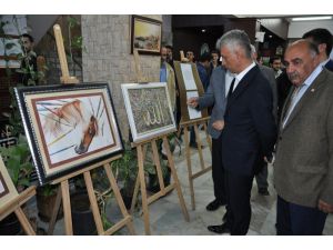 Arıcan, Resim Sergisi Açılışını Gerçekleştirdi