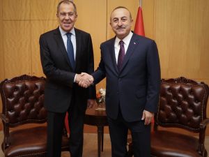 Dışişleri Bakanı Mevlüt Çavuşoğlu, Rus Mevkidaşı Sergey Lavrov İle Suriye Zirvesi Öncesi İstanbul’da Bir Araya Geldi.