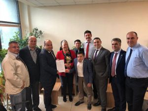 Bem-birsen’de Güven Tazeleyen Özatıcı Mazbatasını Aldı