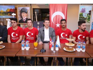 Merkezefendi Belediyesi Asker Adaylarını Uğurladı