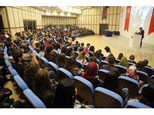“Avrupa Birliğinde Sosyal Politika Uygulamaları” Sdü’de Ele Alındı