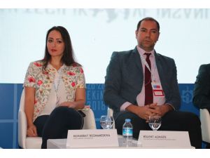 Başkan Kara Kartepe Zirvesi’nde