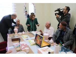 Moral Evinde Fatma Şahin’e Amca Sürprizi