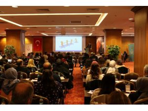 Kocaeli’nde Anne-bebek Sağlığı Seminerleri Sürüyor