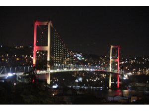 15 Temmuz Şehitler Köprüsü’nde 4’lü Zirve Renkleri