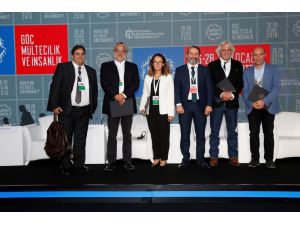 Kartepe Zirvesi’nde Yerel Yönetimlerin Etkisi Tartışılıyor