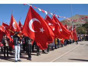 Bitlis’te 29 Ekim Cumhuriyet Bayramı