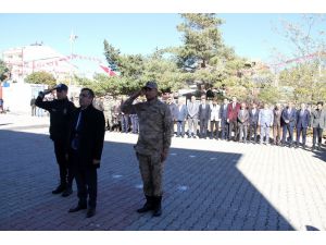 Muradiye’de 29 Ekim Cumhuriyet Bayramı