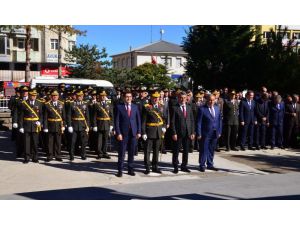 Tatvan’da 29 Ekim Cumhuriyet Bayramı