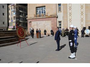 Hakkari’de 29 Ekim Cumhuriyet Bayramı