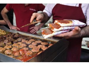 Elazığ’ın Meşhur Salçalı Köftesi Festivalle Tanıtıldı