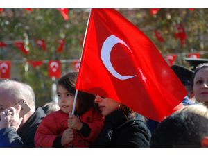 Tören Alanına Giren Kutay’ın Bayram Sevinci