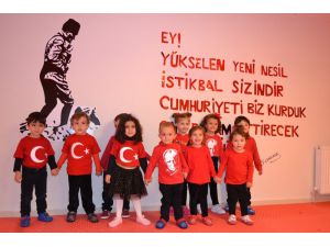 Miniklerin Cumhuriyet Coşkusu