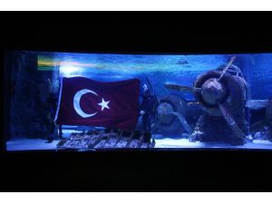 Vatozlar Arasında Türk Bayrağı Açtılar