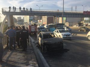 E-5’te Otomobil Alev Alev Yandı