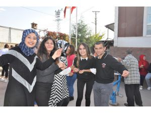 Myo Öğrencileri Engellilere Unutulmaz Bir Gün Yaşattı