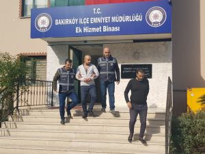 Oyuncu Abisinin Katilini, Otomobilde Pompalı Tüfekle İnfaz Etti