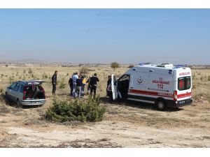 Bebeğini Hastaneye Götürürken Şarampole Yuvarlandılar: 3 Yaralı