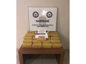 Terk Edilen Kamyonette 51 Kilo Eroin Ele Geçirildi