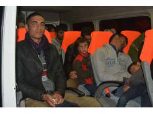 Çanakkale’de 49 Mülteci Yakalandı