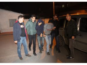 Cami İnşaatından Demir Çalan Şüpheliler Polisten Kaçamadı