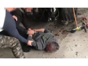 İstanbul’da Lüks Otomobil Hırsızı Araçları Parçalarken Yakalandı