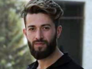 Kendisine Bıçakla Saldıran Oğlunu Öldürdü