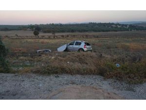 Otomobil Takla Attı: 2 Ölü