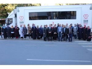 Ak Parti Kadın Kolları Kan Bağışında Bulundu