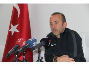 Mehmet Özdilek: "Kasımpaşa Maçında Hakem Kararları Maçın Önüne Geçti"