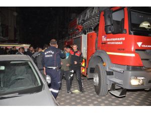 Bunalıma Giren Genç Çatıya Çıktı
