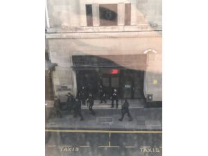 Londra’da Bıçaklı Saldırı: 2 Yaralı