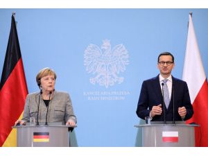 Merkel: “İngiltere Brexit Sonrası Da Avrupa’nın Bir Parçası Olarak Kalacak”