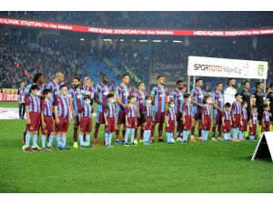 Spor Toto Süper Lig: Trabzonspor: 1 - Bursaspor: 0 (İlk Yarı)