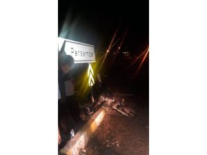 Motosikletliye Çarpıp Kaçtı