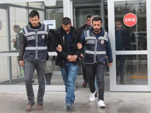 Şok Uygulamada Suç Makinesi Gibi Şüpheli Yakalandı