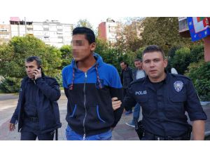 Iraklı Kadın, Parkta Karşılaştığı Mısırlı Tacizcisini Yakalattı