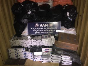 Van’da 14 Bin 790 Paket Kaçak Sigara Ele Geçirildi