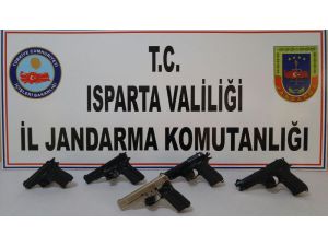 Asker Eğlencesinde Havaya Ateş Açan 5 Kişi Yakalandı
