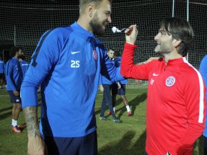 İbrahim Dağaşan Antalyaspor’da