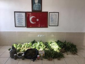 Sakarya’da 2 Kilo 990 Gram Esrar Ele Geçirildi