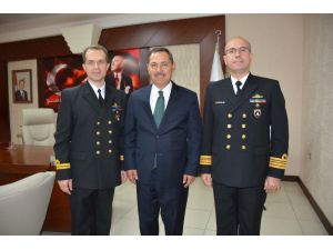 Tcg Yıldırım’ın Komutanları Başkan Uysal İle Görüştü