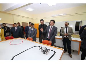 Şenkaya Yibo’ya Robotik Sınıf Açıldı